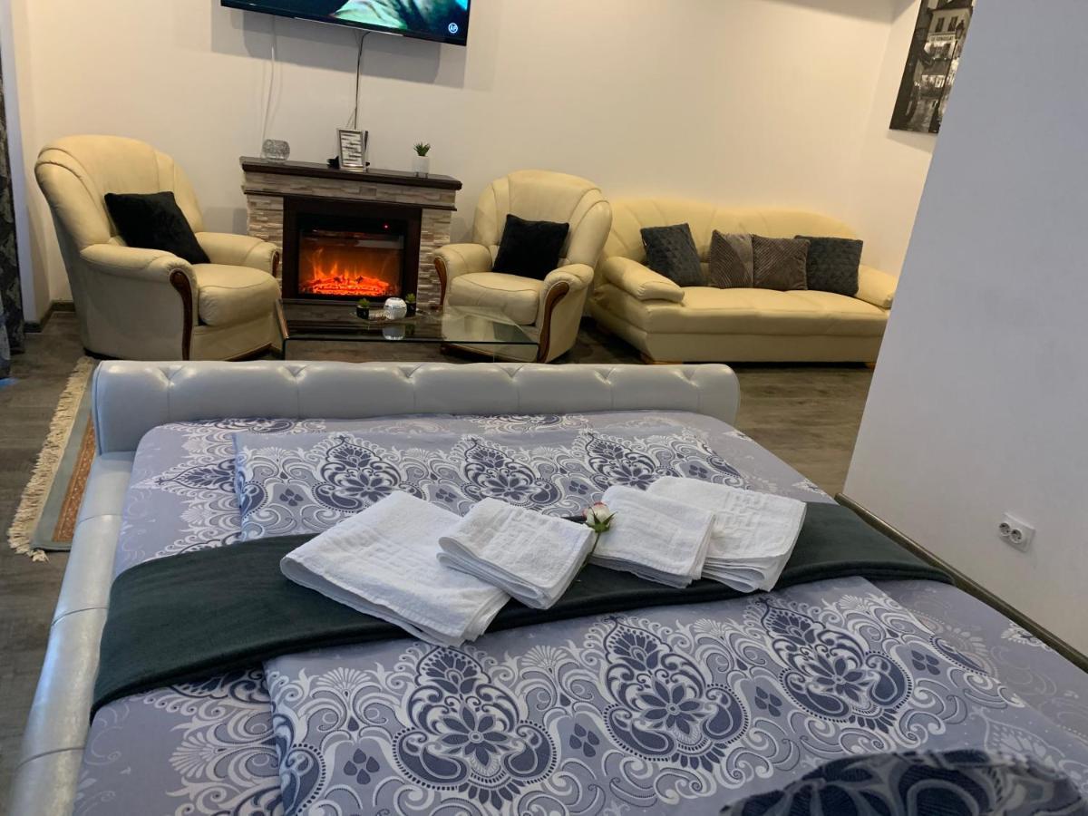 Seasons Apartments Брашов Экстерьер фото