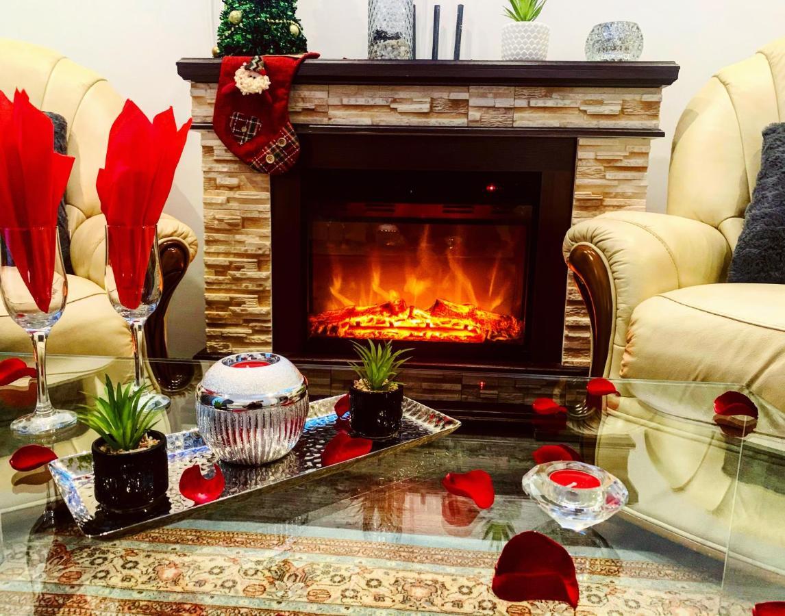 Seasons Apartments Брашов Экстерьер фото